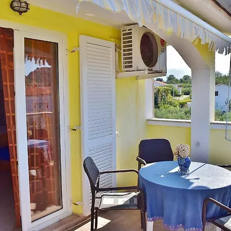 Lopar, Primorje-gorski Kotar 6 Apartment Lopar